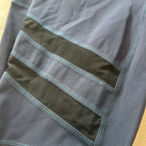 Kadyluxe Mesh Madness Legging - - Picture 11 of 14